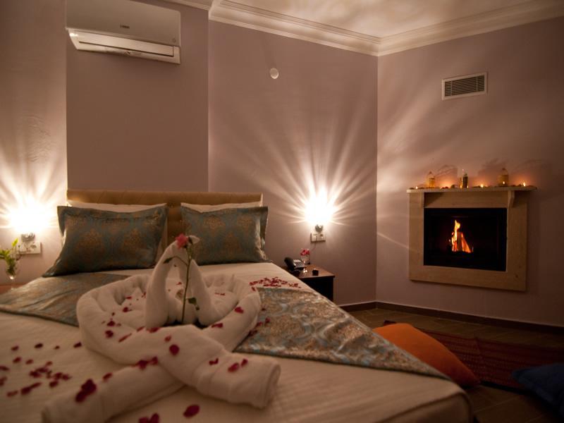 Defne Hotel Ава Екстериор снимка