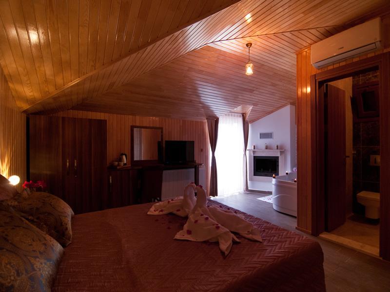 Defne Hotel Ава Екстериор снимка